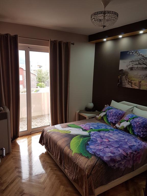 Apartments Vila Galileo بودفا المظهر الخارجي الصورة
