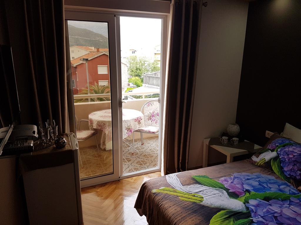 Apartments Vila Galileo بودفا المظهر الخارجي الصورة